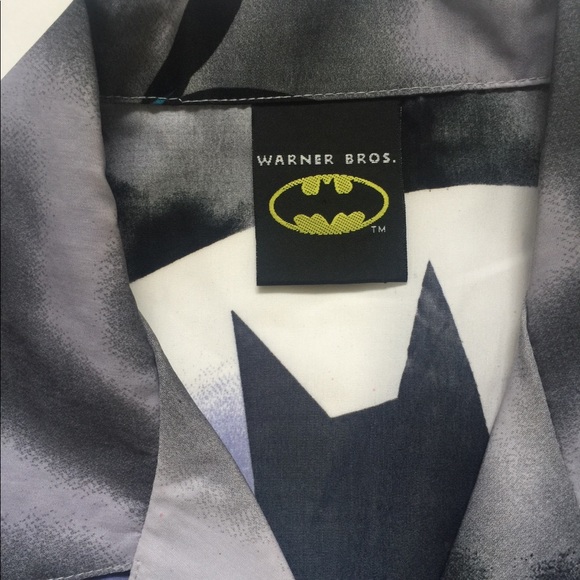batman button down shirt - Picture 5 of 5